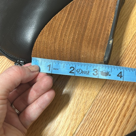 Korks ankle boots - Picture 7 of 8